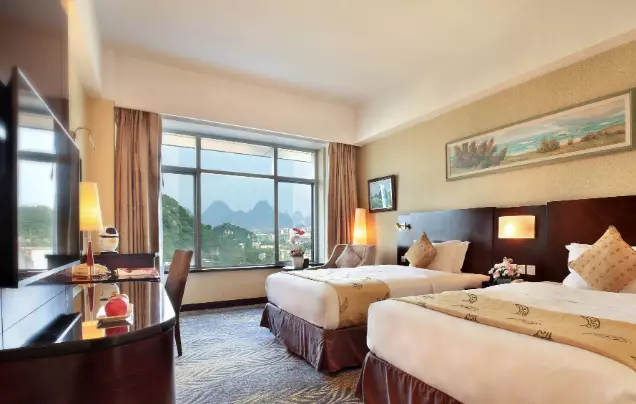 Lijiang Waterfall Hotel