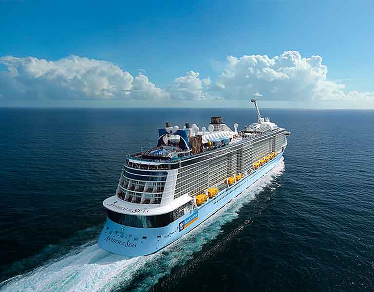 DISCOVER THE BEST CRUISE SHIPS